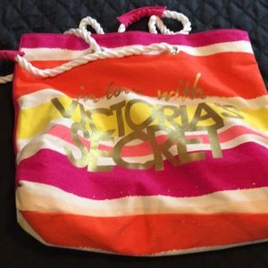 Victoria’s Secret beach/swim tote NEW